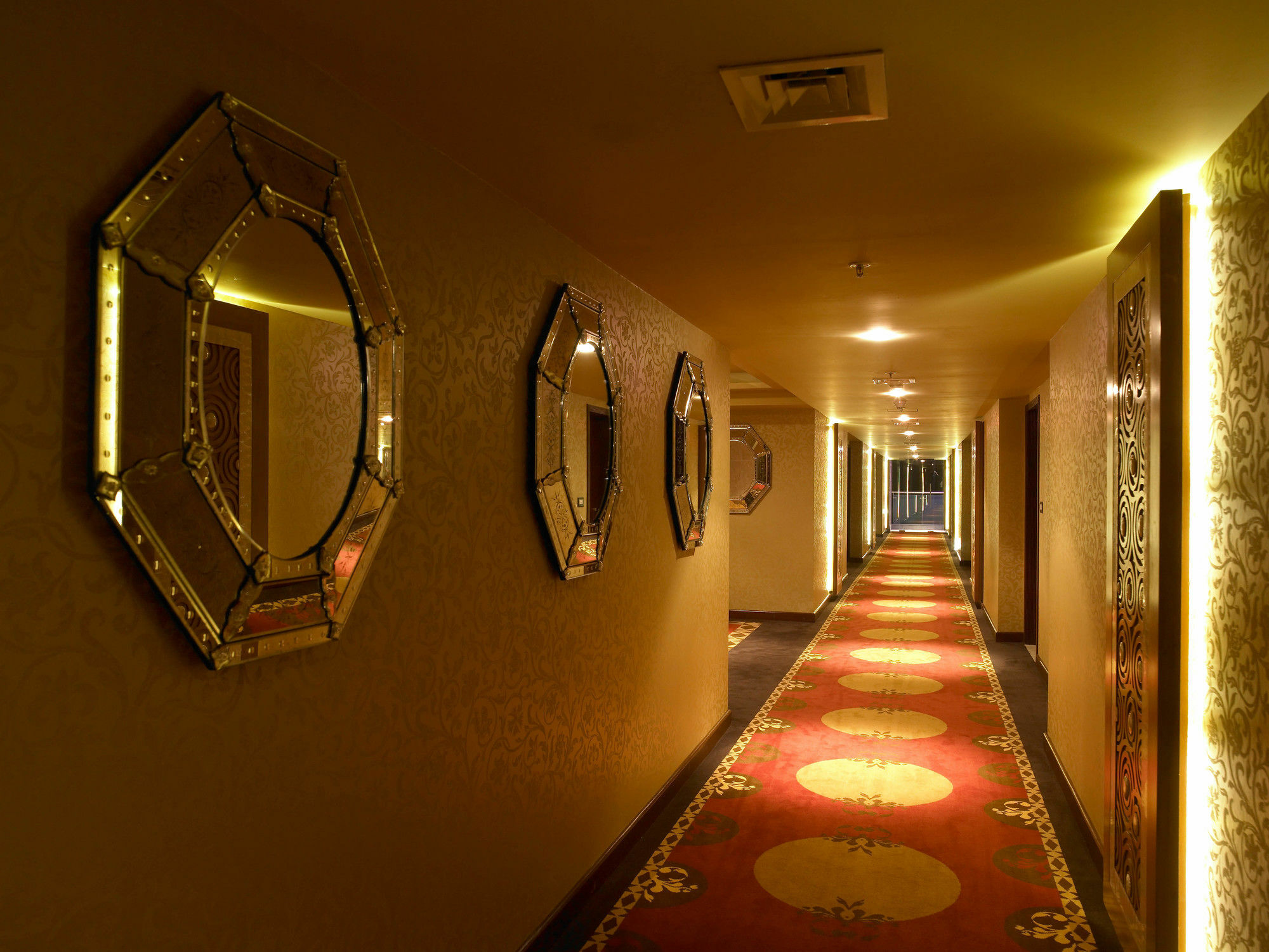 Hotel The Zuri Whitefield Bengaluru Bangalore Exterior foto